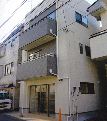 １階 店舗　２・３階 住居